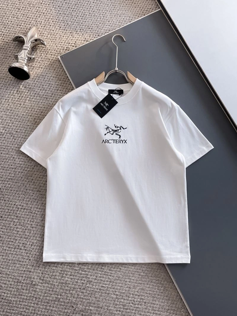 Lightweight Gucci T-Shirts 126537