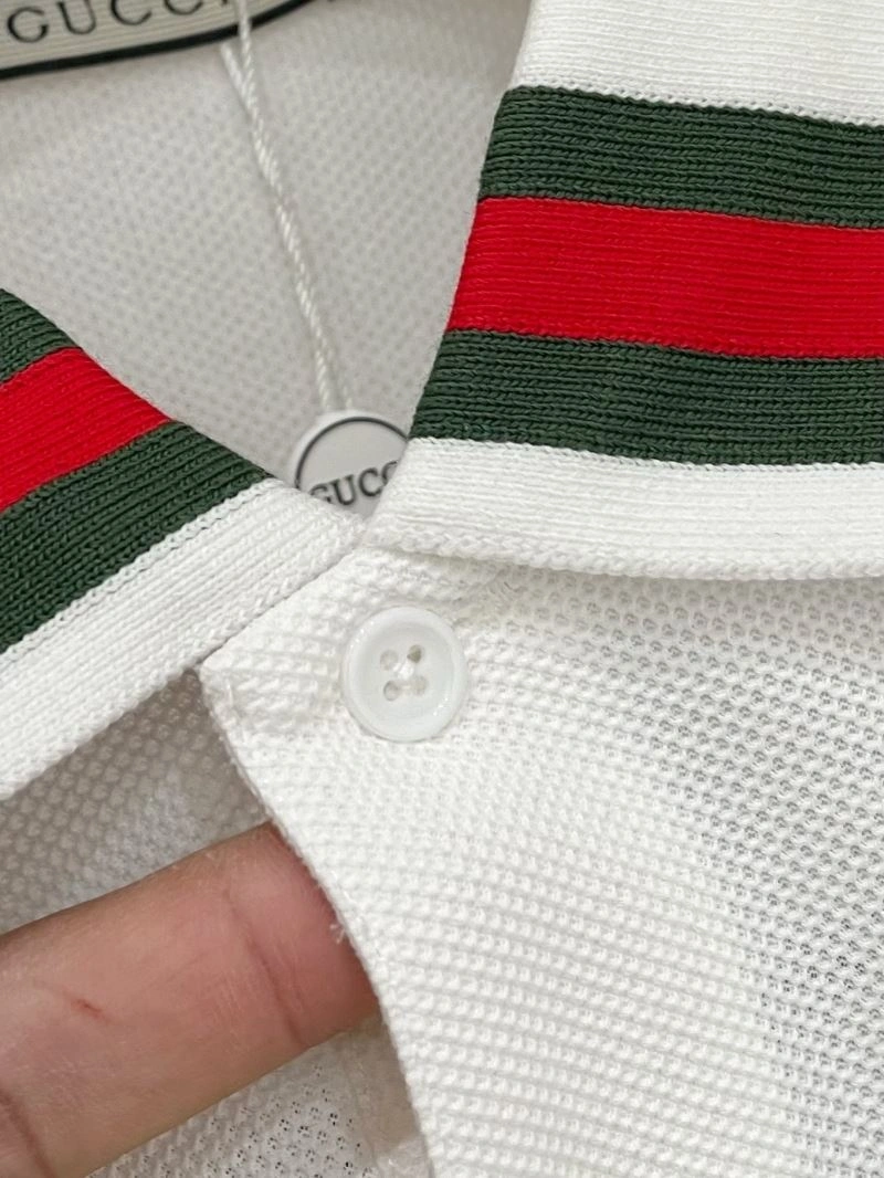 Gucci T-Shirts Bold 126507