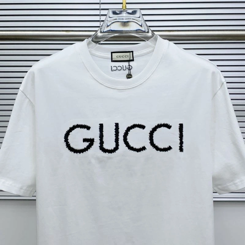 Fashionable Gucci T-Shirts 126521