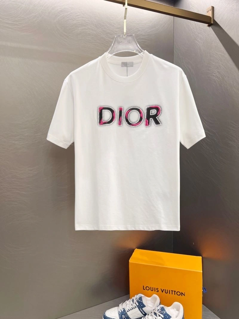 Gucci T-Shirts Bold 126504
