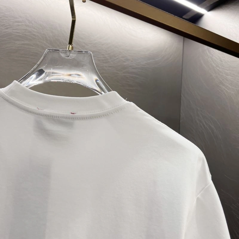 Gucci T-Shirts Breathable 126519