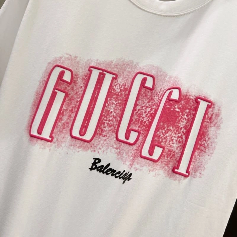 Gucci T-Shirts Breathable 126519
