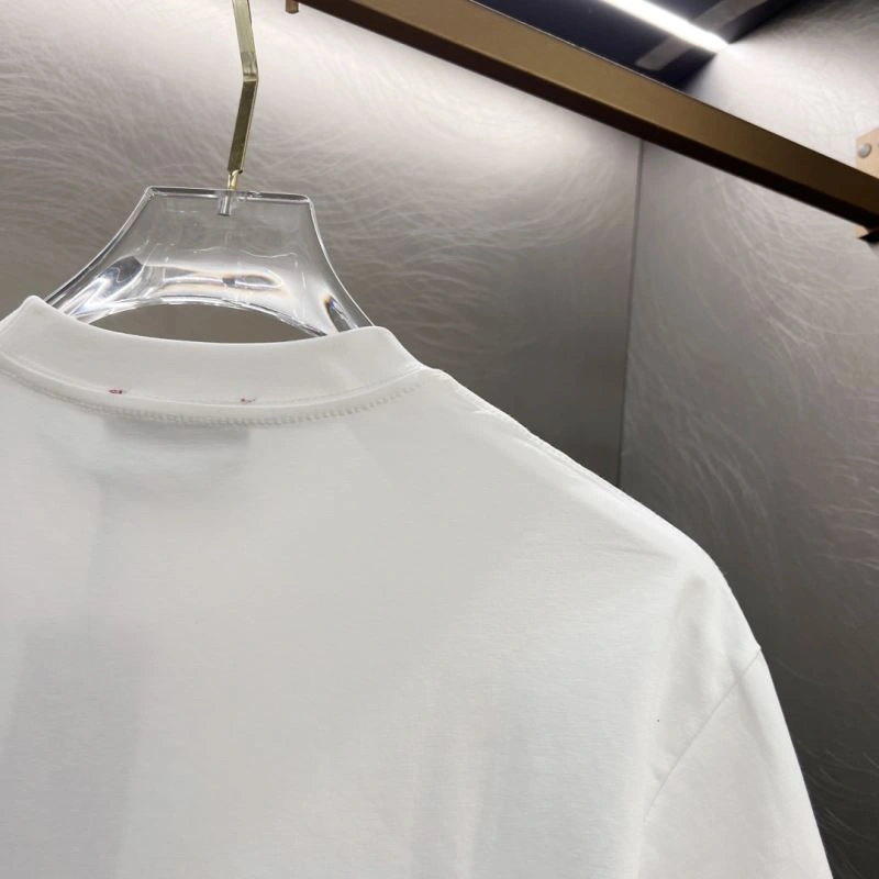 Gucci T-Shirts Resilient 126525