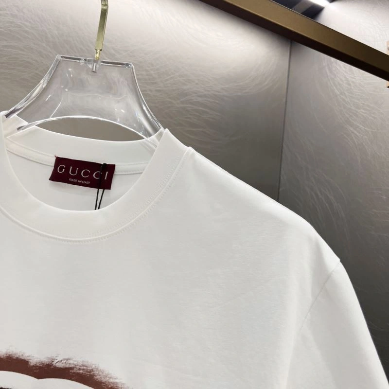 Gucci T-Shirts Resilient 126525
