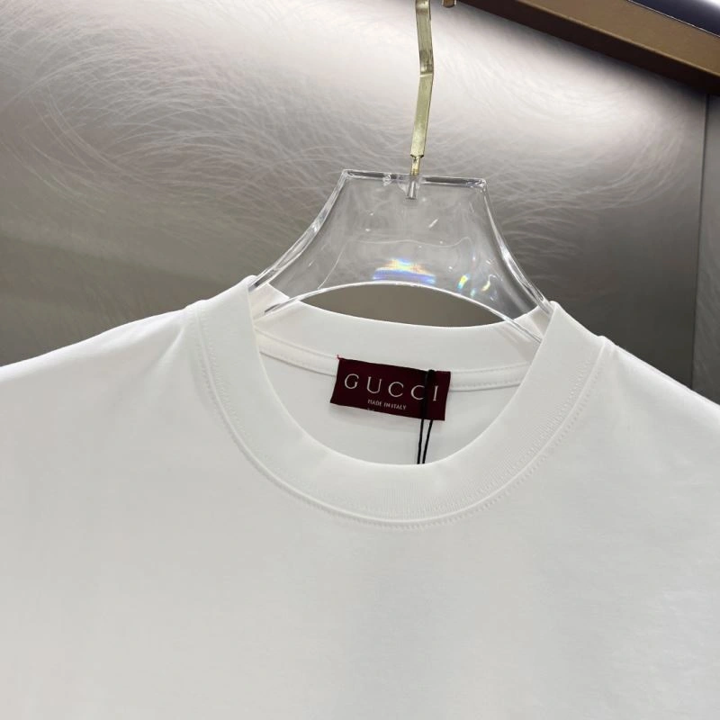 Gucci T-Shirts Resilient 126525