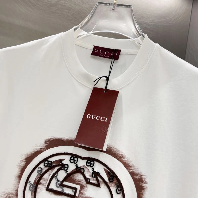 Gucci T-Shirts Resilient 126525
