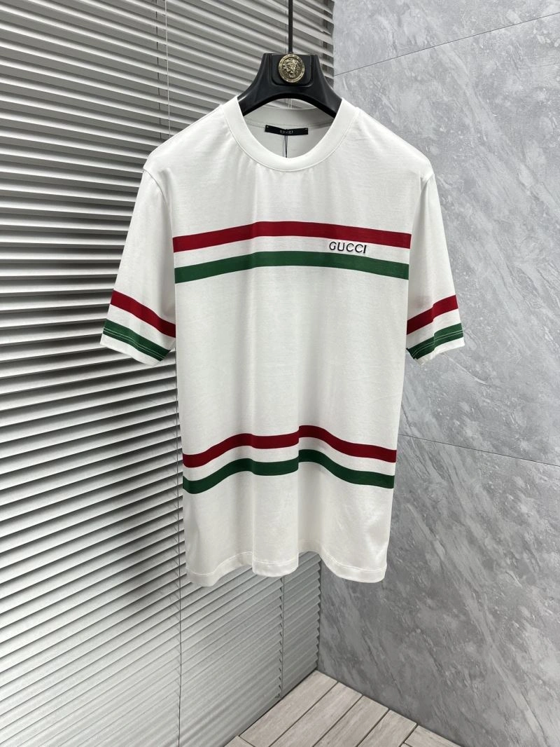 Sleek Gucci T-Shirts 126510