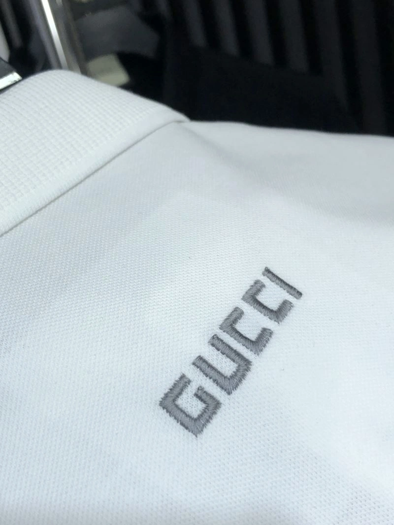 Gucci T-Shirts Bright 126498