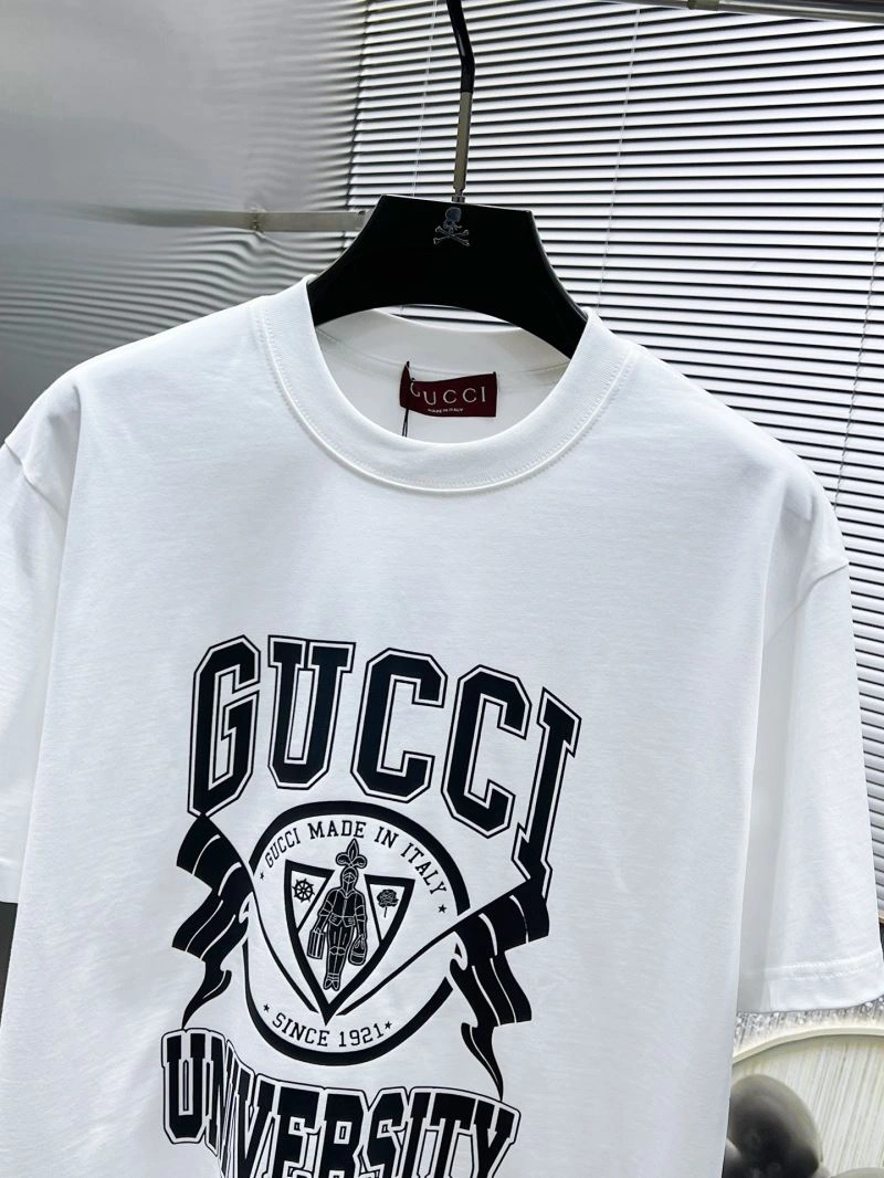 Gucci T-Shirts Modern 126524