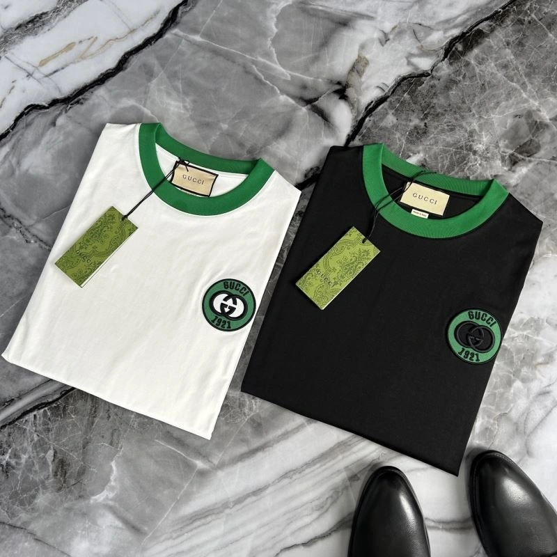 Bold Gucci T-Shirts 126494