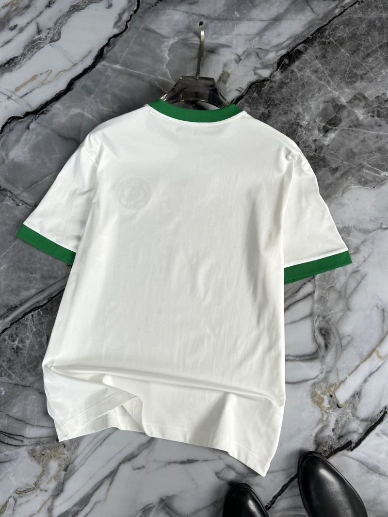 Bold Gucci T-Shirts 126494