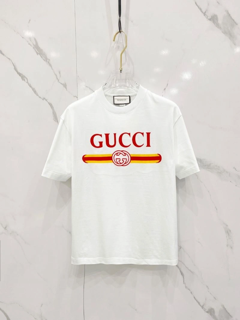 Gucci T-Shirts Elegant 126493