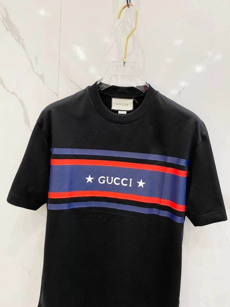Breathable Gucci T-Shirts 126464