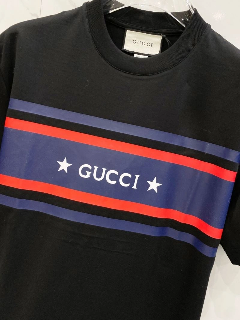 Breathable Gucci T-Shirts 126464