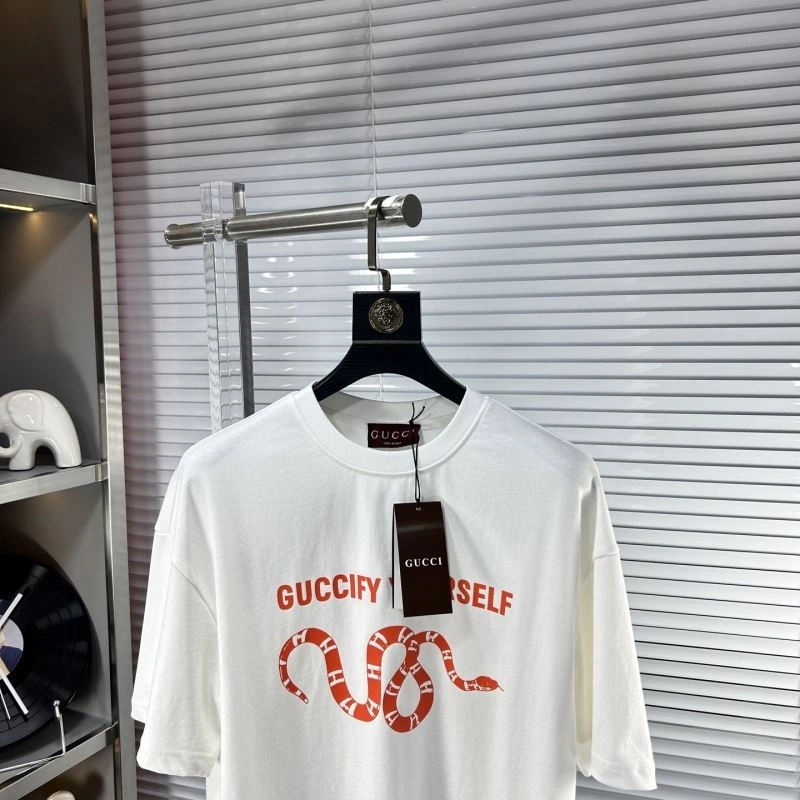 Gucci T-Shirts HighPerformance 126459