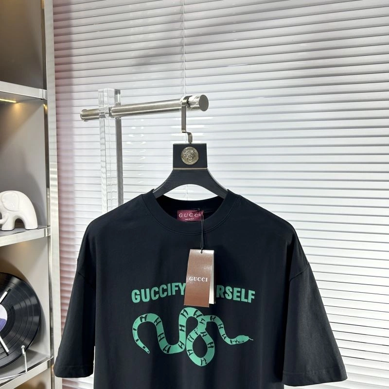 Soft Gucci T-Shirts 126469
