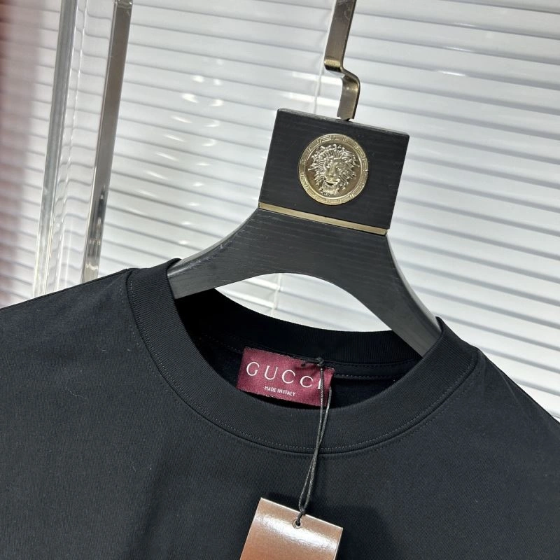 Soft Gucci T-Shirts 126469