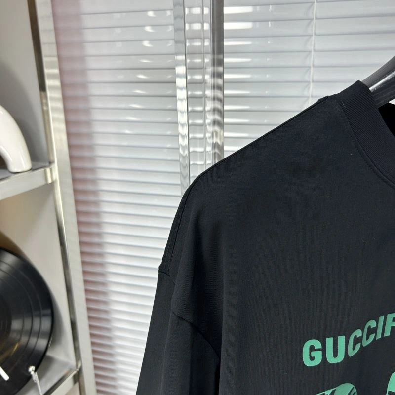 Soft Gucci T-Shirts 126469