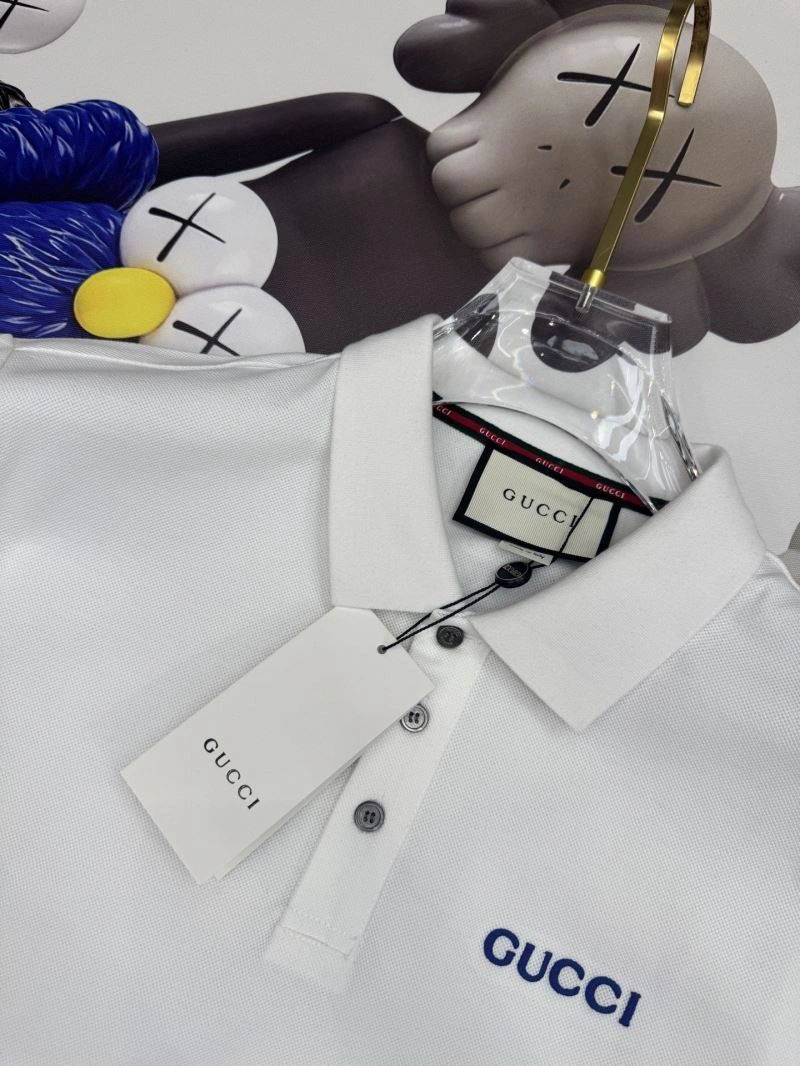 Versatile Gucci T-Shirts 126468