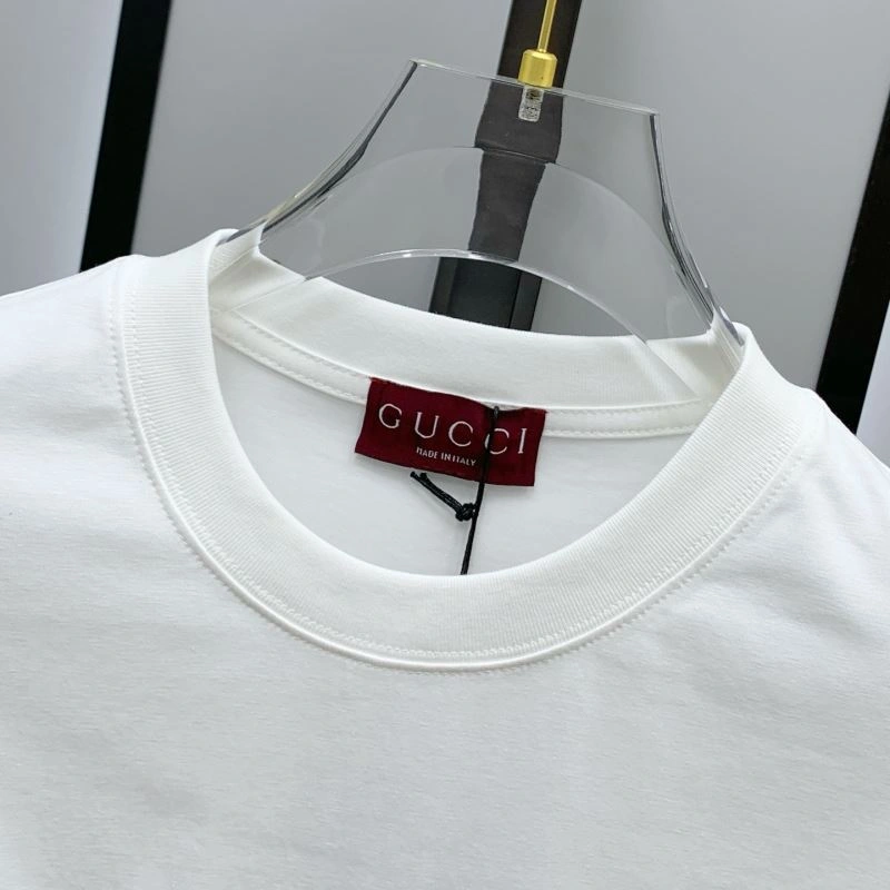Gucci T-Shirts Stylish 126458