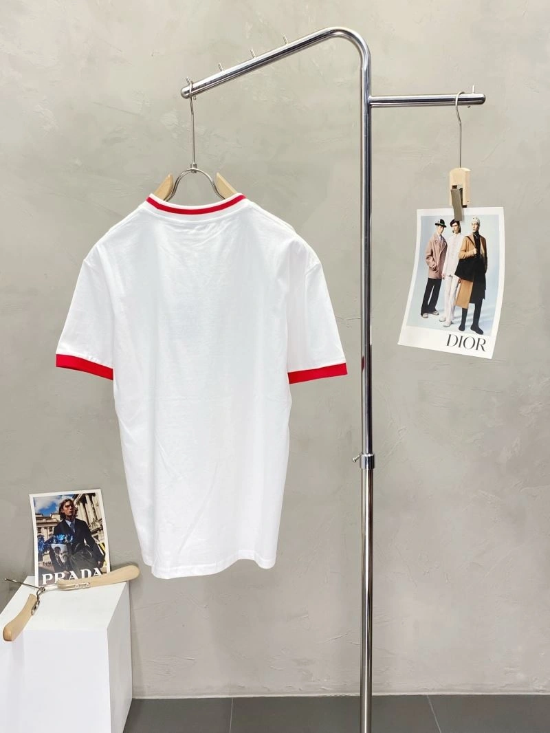 Functional Gucci T-Shirts 126436