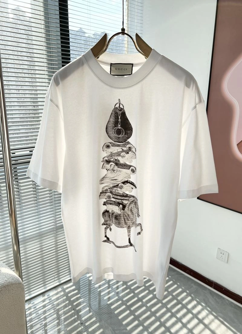 Gucci T-Shirts Youthful 126439