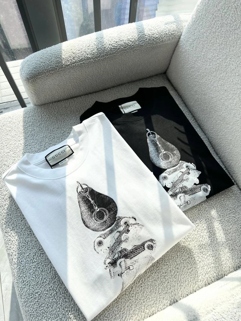 Gucci T-Shirts Functional 126432