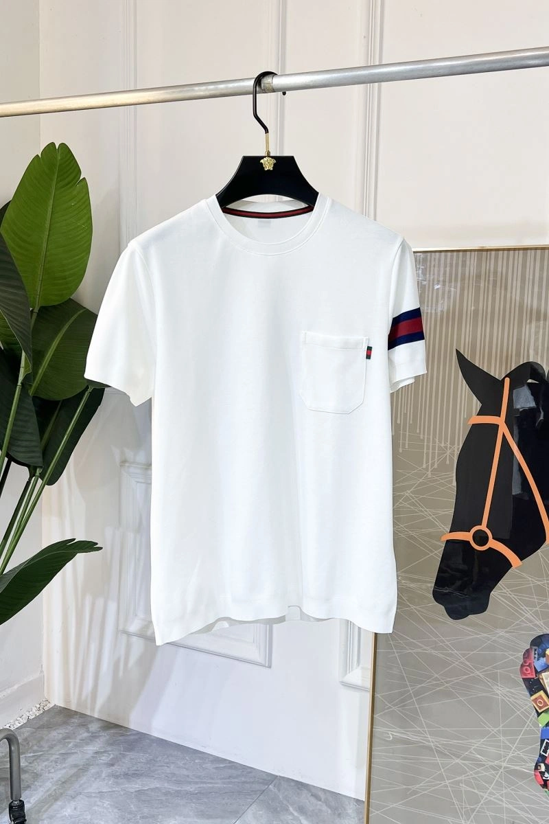 Gucci T-Shirts Breathable 126443