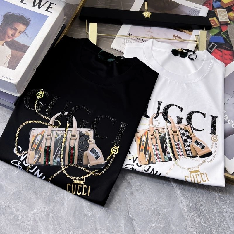 Gucci T-Shirts Durable 126442