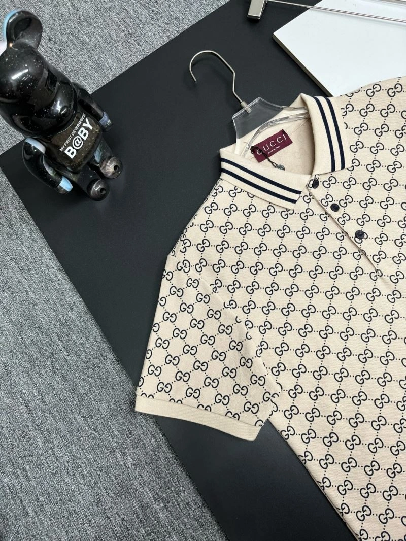 Packable Gucci T-Shirts 126425