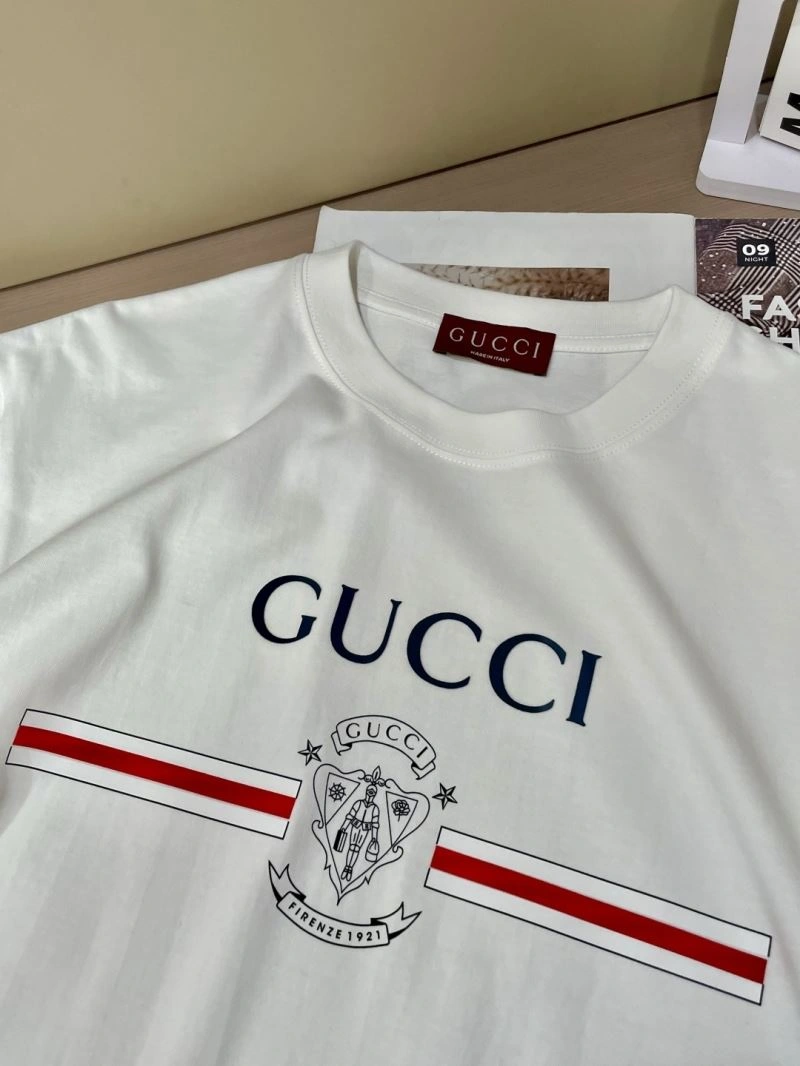 Gucci T-Shirts Casual 126409