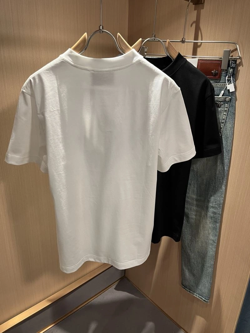 FashionForward Gucci T-Shirts 126385