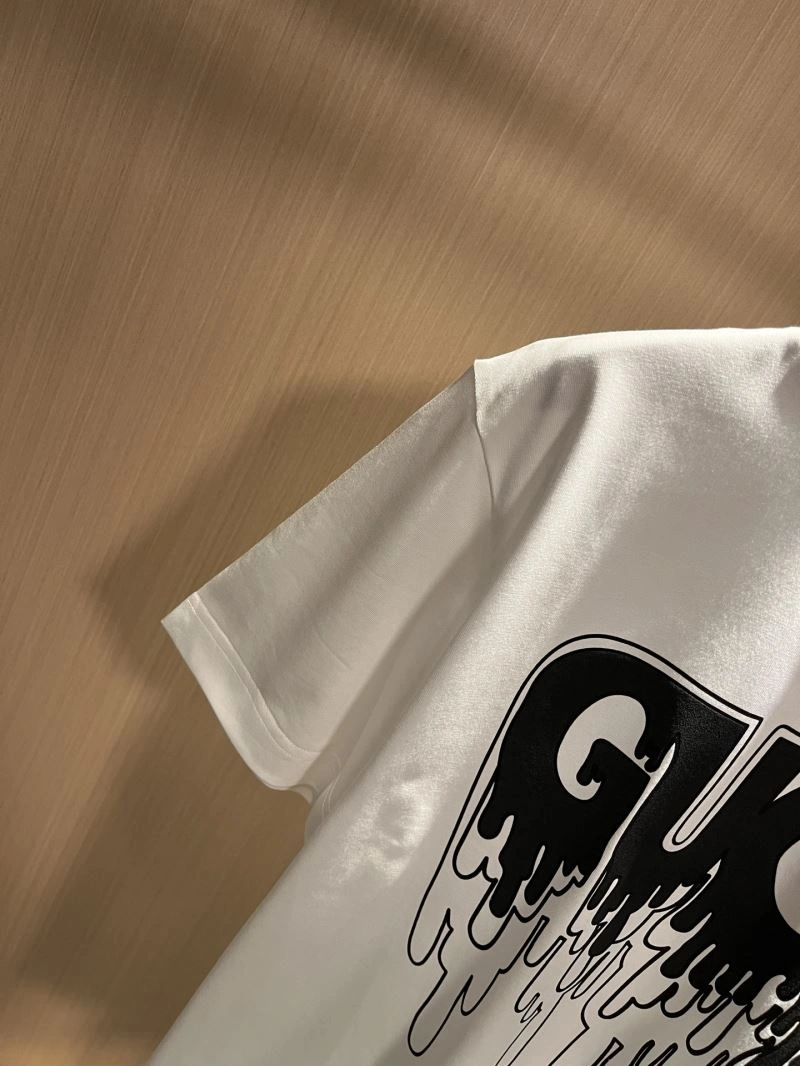 FashionForward Gucci T-Shirts 126385