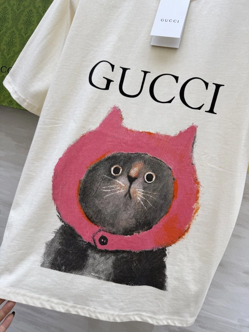 Gucci T-Shirts Vibrant 124828