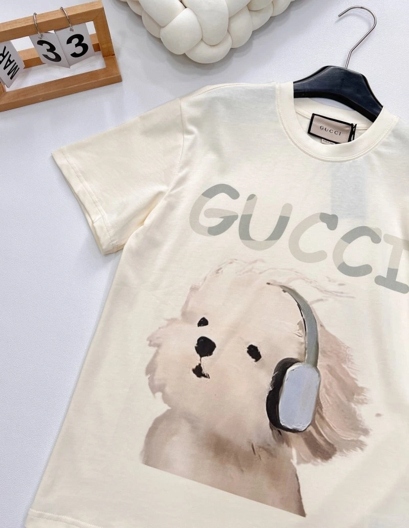 Gucci T-Shirts Flexible 124837