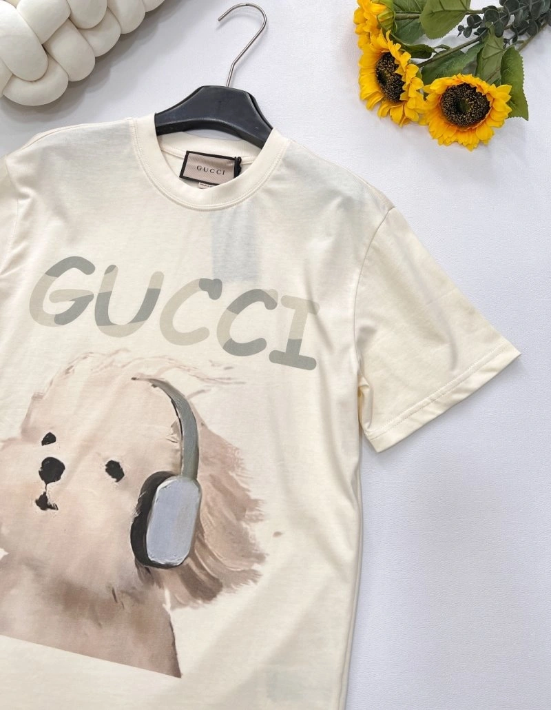 Gucci T-Shirts Flexible 124837