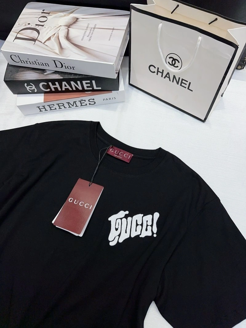 Timeless Gucci T-Shirts 124797