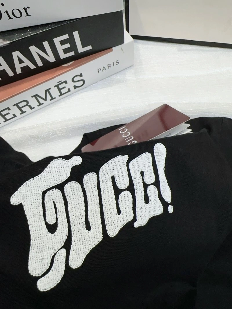 Timeless Gucci T-Shirts 124797