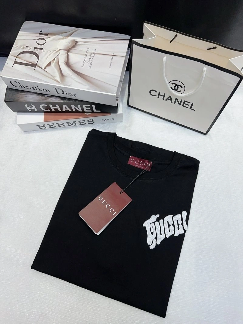 Timeless Gucci T-Shirts 124797