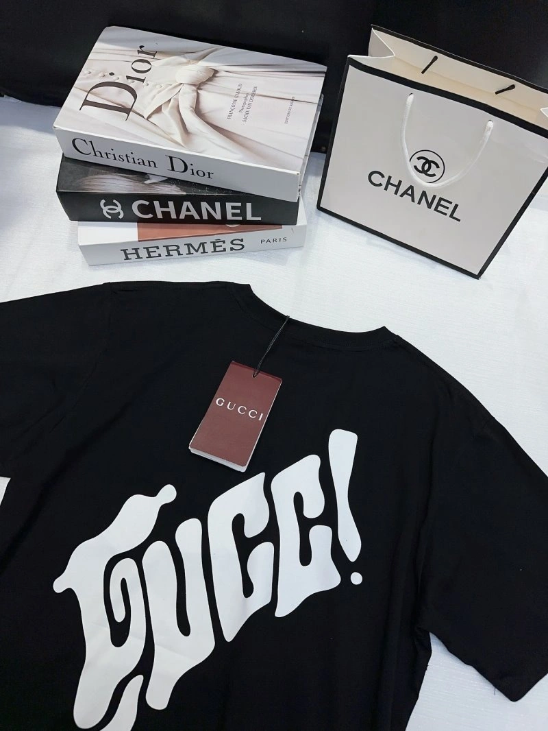 Timeless Gucci T-Shirts 124797