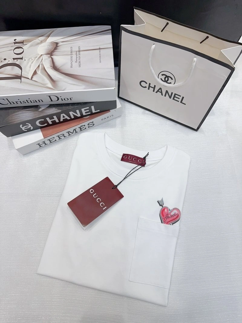 Gucci T-Shirts Minimalist 124777