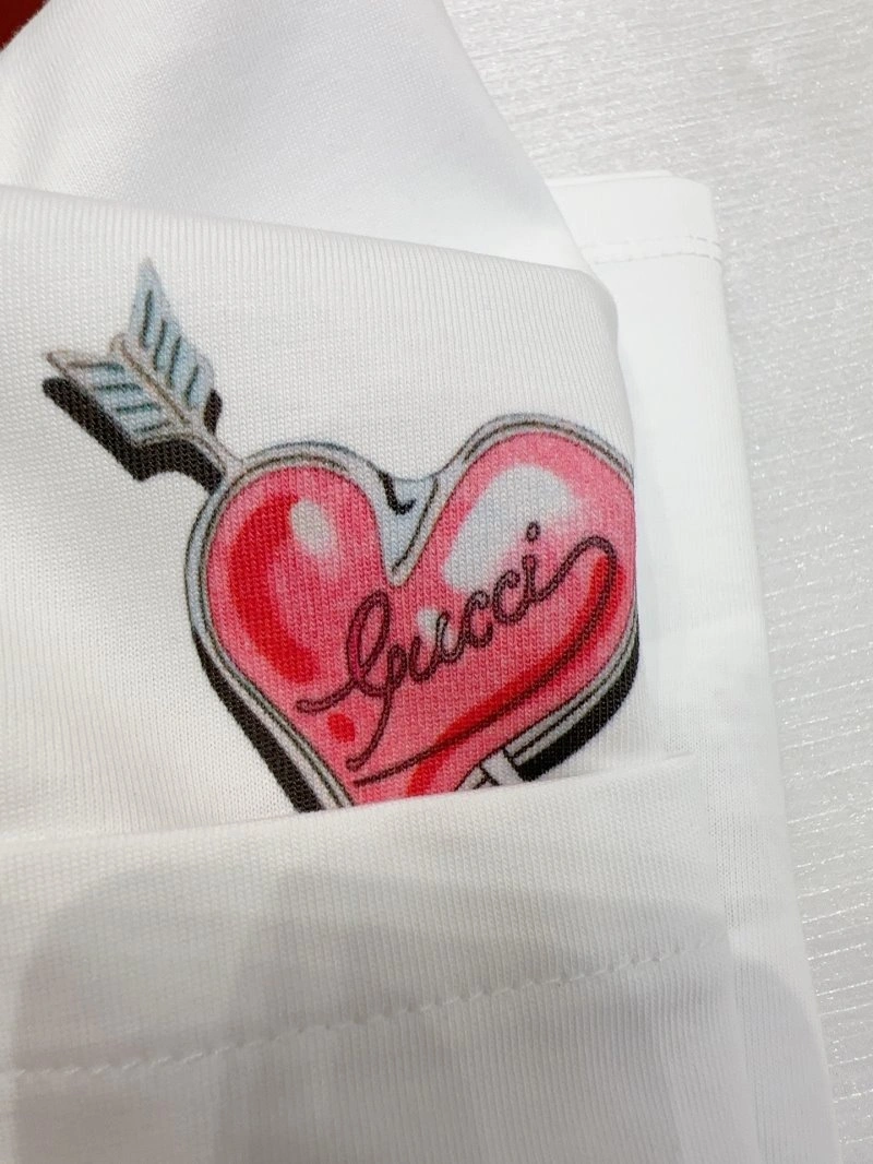 Gucci T-Shirts Minimalist 124777