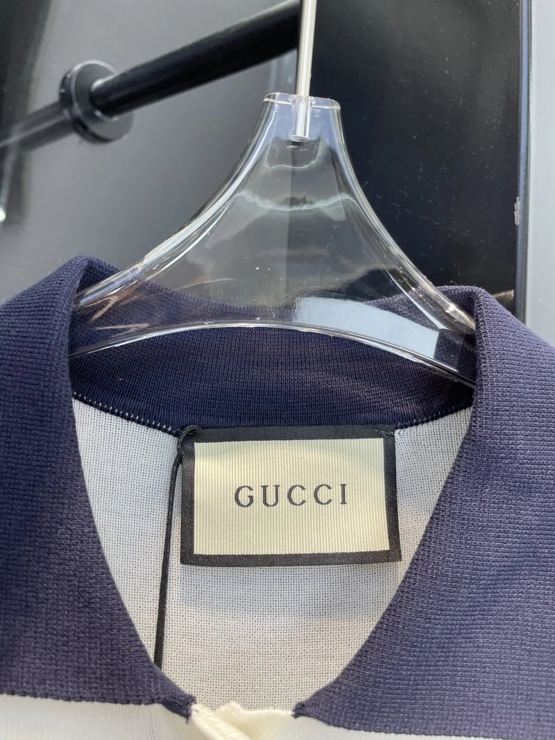 Gucci T-Shirts Elegant 124786