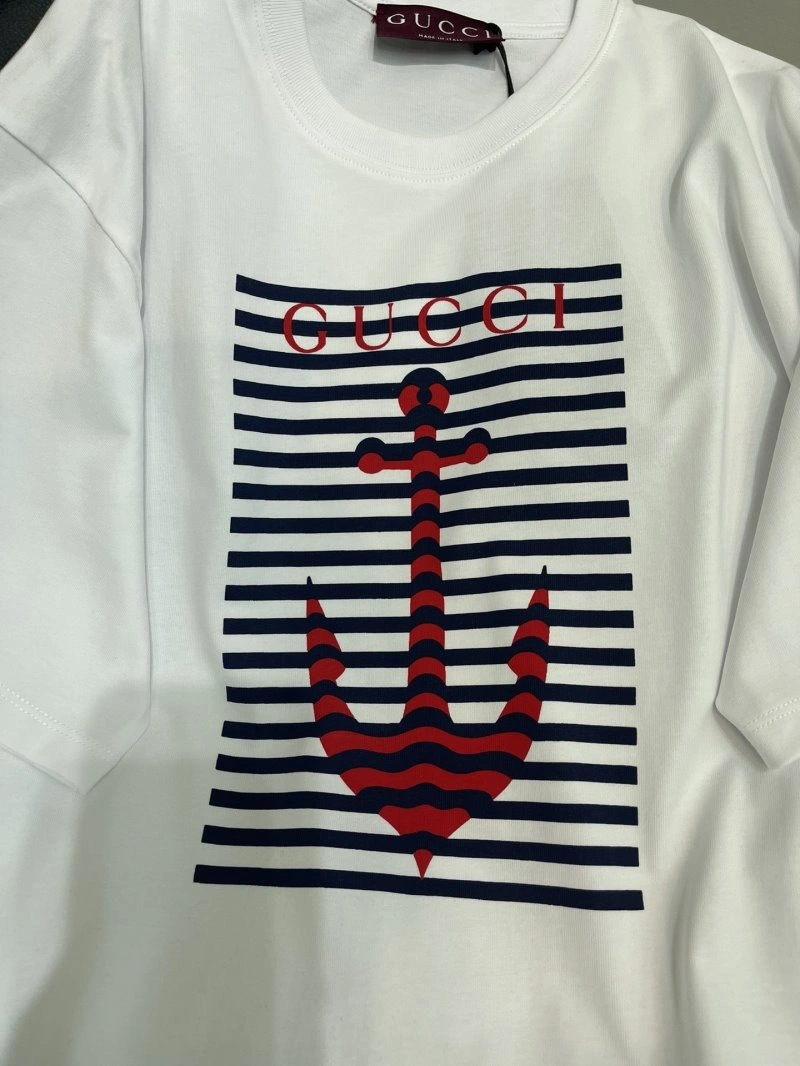 Gucci T-Shirts Functional 124774