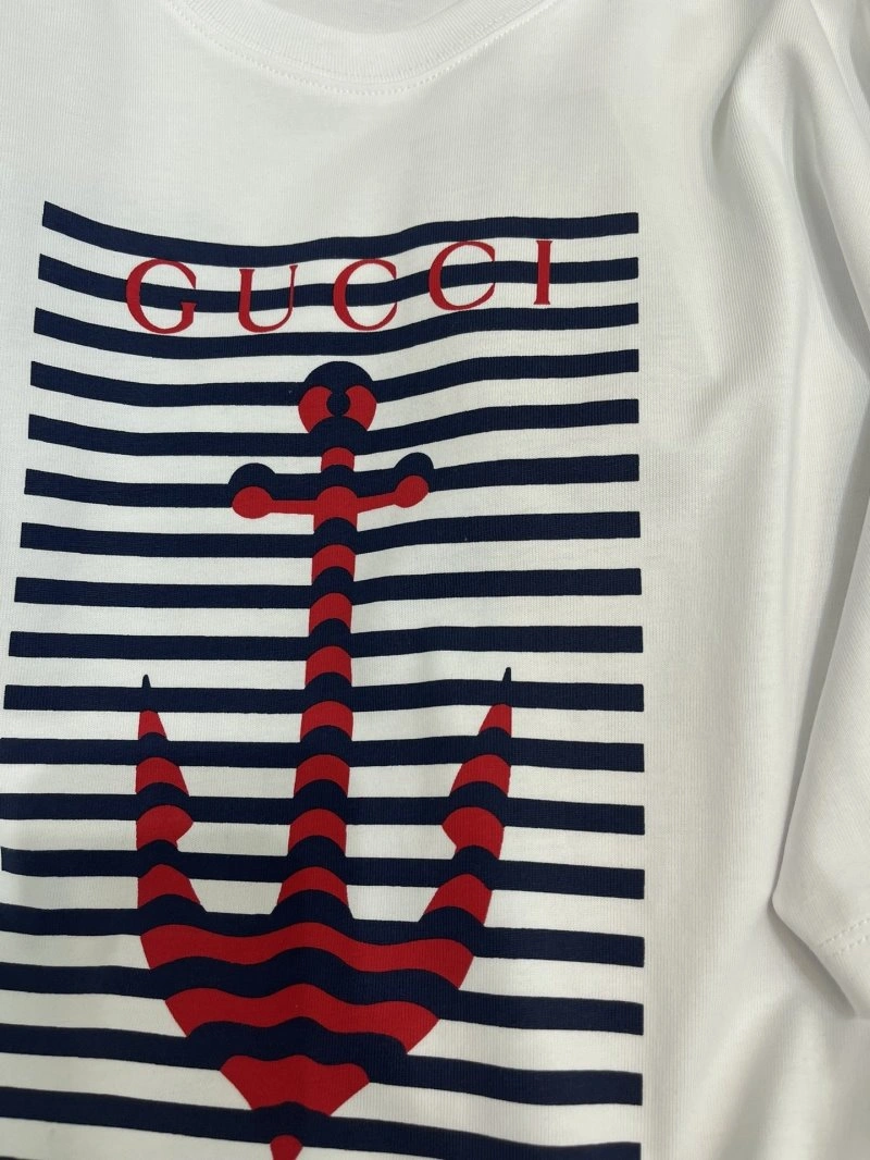 Gucci T-Shirts Functional 124774
