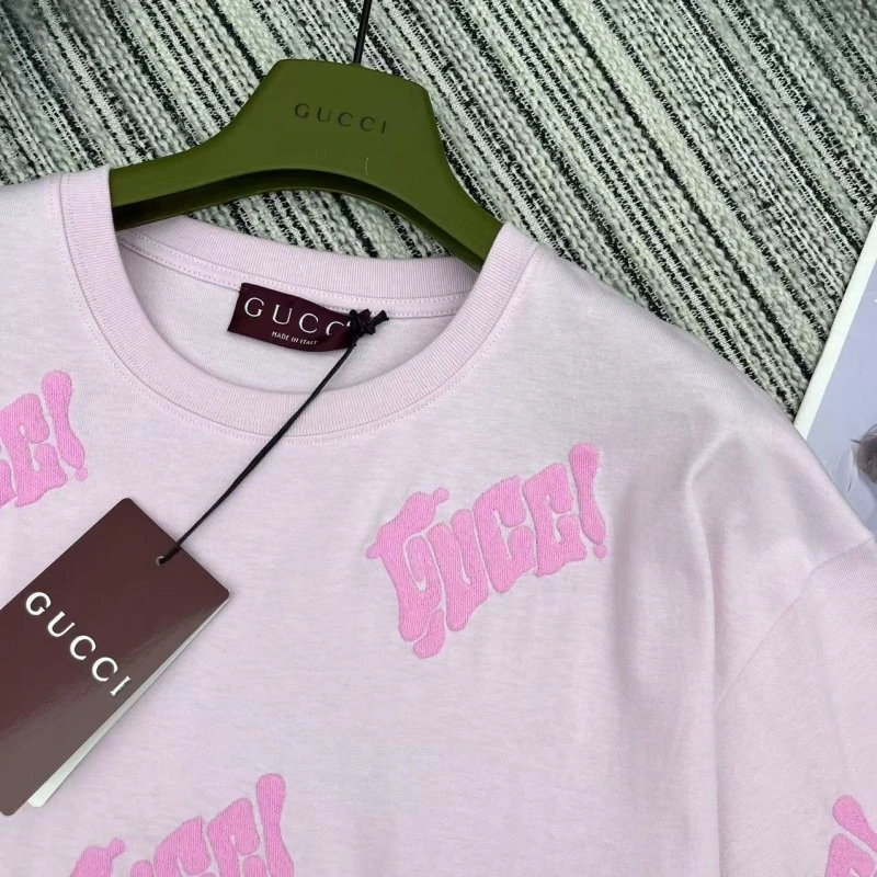 ComfortFit Gucci T-Shirts 124794