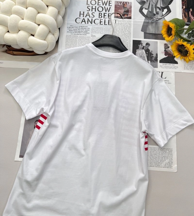 Gucci T-Shirts Seasonal 124795