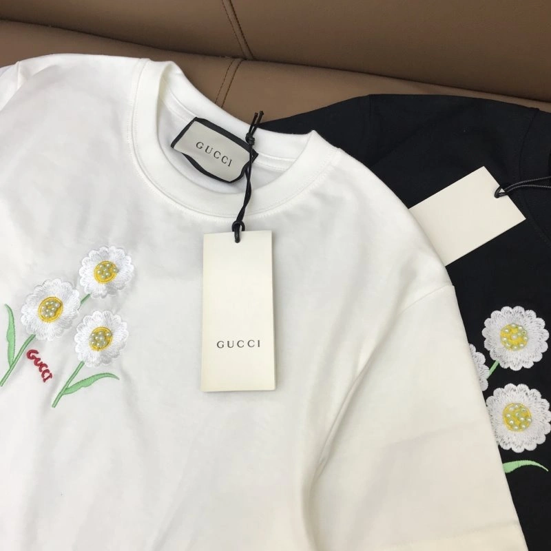 Contemporary Gucci T-Shirts 124782