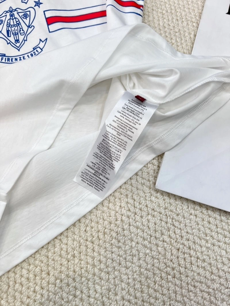 Gucci T-Shirts WaterResistant 124771