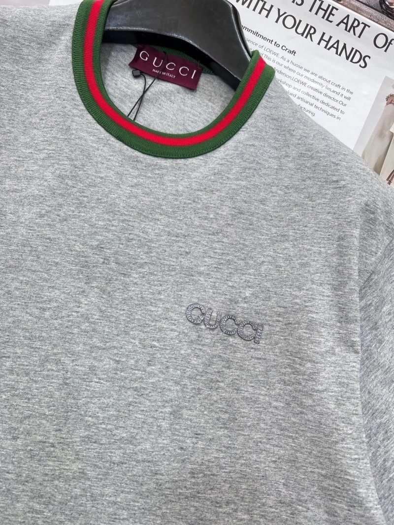 Gucci T-Shirts Bold 124796